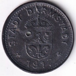 Аверс монеты Германия, 10 пфеннигов, 1917, Цинк, не магнетик. С отверстием