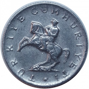Аверс монеты Турция, 5 лир, 1982