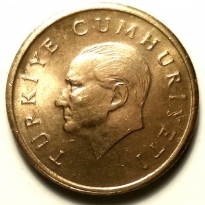 Аверс монеты Турция, 1.000 лир, 1995-1998