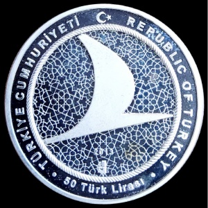 Аверс монеты Турция, 50 лир, 2013, 80 лет Турецким авиалиниям