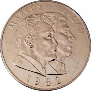 Реверс монеты Филиппины, 25 писо, 1982, Фердинанд Маркос и Рональд Рейган