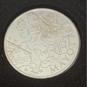 Аверс монеты Франция, 10 евро, 2011, Майотта /герб/