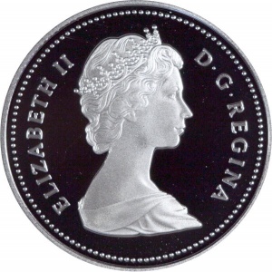 Аверс монеты Канада, 50 центов, 2004, Портреты королевы /2-й портрет/