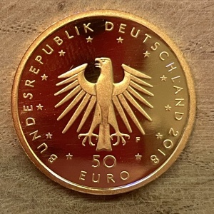 Аверс