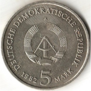 Аверс монеты Германия, 5 марок, 1982, 150 лет со дня смерти Иоганна Вольфганга фон Гёте