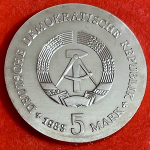 Аверс