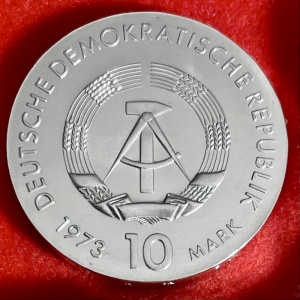 Аверс
