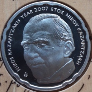 Реверс монеты Греция, 10 евро, 2007, 50 лет со дня смерти Никоса Казандзакиса