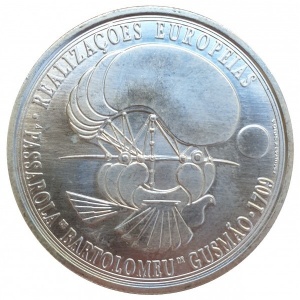 Реверс монеты Португалия, 8 евро, 2007, Ранние летательные аппараты - Passarola Бартоломеу де Гусмана