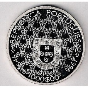 Аверс монеты Португалия, 1000 эскудо, 1996, Дева Мария - Покровительница Португалии