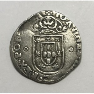 Аверс монеты Португалия, 100 реалов, 1640, Крест с буквой "Р" в каждом квадранте