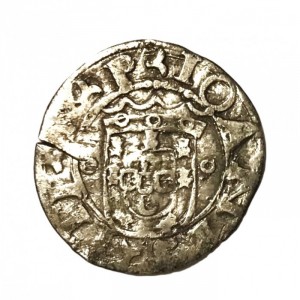 Аверс монеты Португалия, 20 реалов, 1521, Щит с короной на реверсе