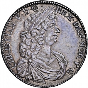 Аверс монеты Норвегия, 1 спесие далер, 1692-1693, Национальный герб с короной на фоне восьми провинциальных гербов на…