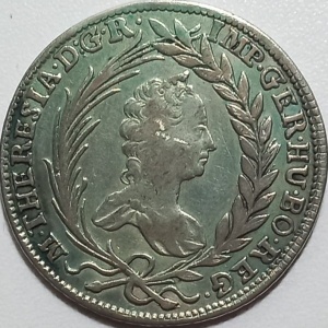 Аверс монеты Австрия, 20 крейцеров, 1754-1765, Орел с гербом Штирии на груди