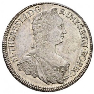 Аверс монеты Австрия, ½ талера, 1758-1765, Мария Терезия - герб Австрии в центре