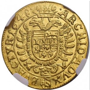 Реверс монеты Австрия, 1 дукат, 1647-1657, Фердинанд III, стоящая фигура c гербами рядом, герб Вены ниже имперского орла