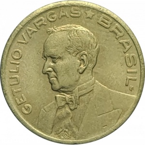 Аверс монеты Бразилия, 10 сентаво, 1942-1943