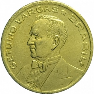 Аверс монеты Бразилия, 50 сентаво, 1943-1947