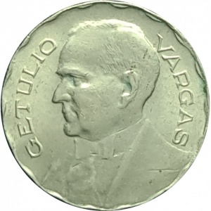 Аверс монеты Бразилия, 200 реалов, 1938-1942, Жетулиу Дорнелис Варгас