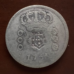 Аверс монеты Бразилия, 640 реалов, 1754-1774, Перечекан на 600 реалах