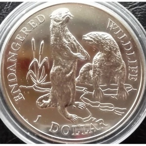 Реверс монеты Острова Кука, 1 доллар, 1996, Вымирающие виды - Выдра