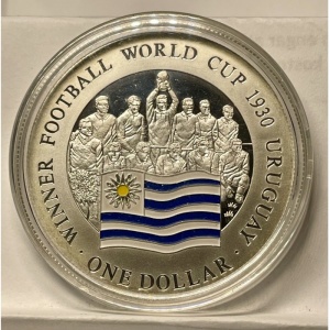 Реверс монеты Острова Кука, 1 доллар, 2001, Первое место на чемпионате мира по футболу 1930 - Уругвай