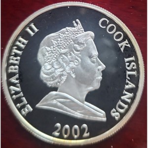 Аверс монеты Острова Кука, 1 доллар, 2002, Третье место на чемпионате мира по футболу 1974, 1982 - Польша
