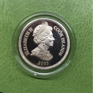 Аверс монеты Острова Кука, 1 доллар, 2005, Архангел Рафаил