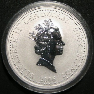 Аверс монеты Острова Кука, 1 доллар, 2006, Пожарные машины мира - Аэродромный пожарный автомобиль АА-60