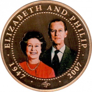 Реверс монеты Острова Кука, 1 доллар, 2007, Елизавета в красном платье