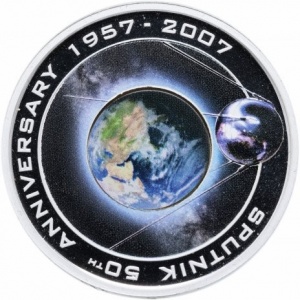 Реверс монеты Острова Кука, 1 доллар, 2007, 50 лет запуску первого искусственного спутника Земли "Спутник-1"