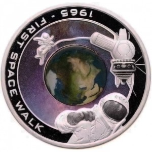 Реверс монеты Острова Кука, 1 доллар, 2009, Первый выход в открытый космос