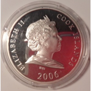 Аверс монеты Острова Кука, 10 долларов, 2006, Мировые памятники - Статуя Свободы