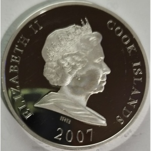 Аверс монеты Острова Кука, 10 долларов, 2007, Мировые памятники - Пирамиды Гизы, Египет