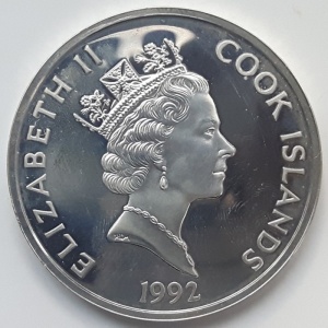 Аверс монеты Острова Кука, 50 долларов, 1992, 500 лет открытию Америки - Франсиско Васкес де Коронадо