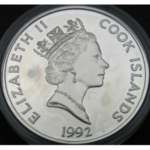 Аверс монеты Острова Кука, 50 долларов, 1992, 500 лет открытию Америки - Педро де Мендоса