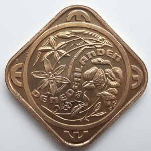 Аверс монеты Нидерланды, 50 центэкю, 1992, Страна цветов /Сталь, плакированная бронзой/