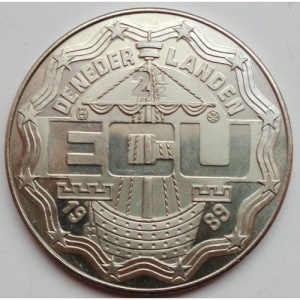 Аверс монеты Нидерланды, 2½ ЭКЮ, 1989, Константин и Кристиан Гюйгенс