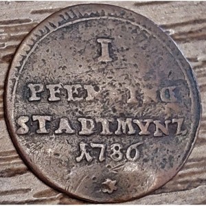 Реверс монеты Свободный город Аугсбург, 1 пфенниг, 1786, Горизонтальная надпись на реверсе