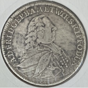 Аверс монеты Епископство Вюрцбург, ½ талера, 1765