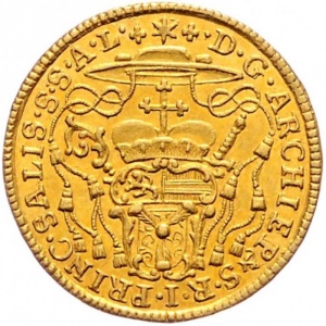 Аверс монеты Архиепископство Зальцбургское, 1 дукат, 1718, Герб на аверсе с розами и звездой над шляпой кардинала