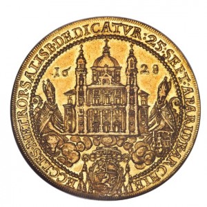 Аверс монеты Архиепископство Зальцбургское, 10 дукатов, 1628, Освящение митрополичьей церкви Зальцбурга архиепископом…