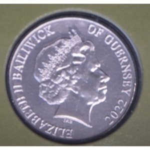 Аверс монеты Гернси, 10 пенсов, 2022, Хищные птицы. Полевой лунь