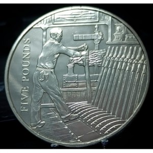 Реверс монеты Гернси, 5 фунтов, 2004, Паровые локомотивы - переключатель стрелок