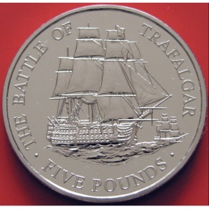 Реверс монеты Гернси, 5 фунтов, 2005, Трафальгарское сражение