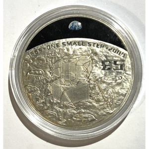 Реверс монеты Гернси, 5 фунтов, 2009, 40 лет высадке на Луну
