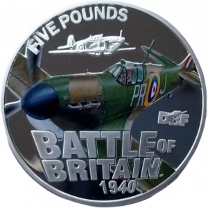 Реверс монеты Гернси, 5 фунтов, 2010, Битва за Британию 1940 /Supermarine Spitfire, номер на борту PR-J/