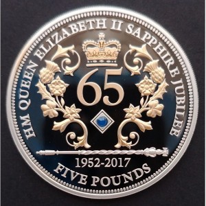 Реверс монеты Гернси, 5 фунтов, 2017, 65 лет правлению Королевы Елизаветы II