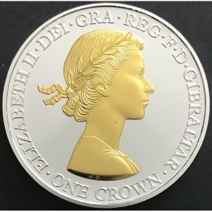 Аверс монеты Гибралтар, 1 крона, 2016, 90 лет со дня рождения Королевы Елизаветы II /1-й портрет M.G./