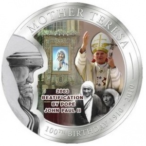 Реверс монеты Палау, 1 доллар, 2010, 100 лет со дня рождения Матери Терезы. 2003 беатификации Папой Иоанном Павлом II